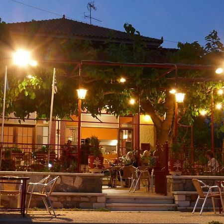 Porto Sabatiki Hotell Sampatiki Exteriör bild