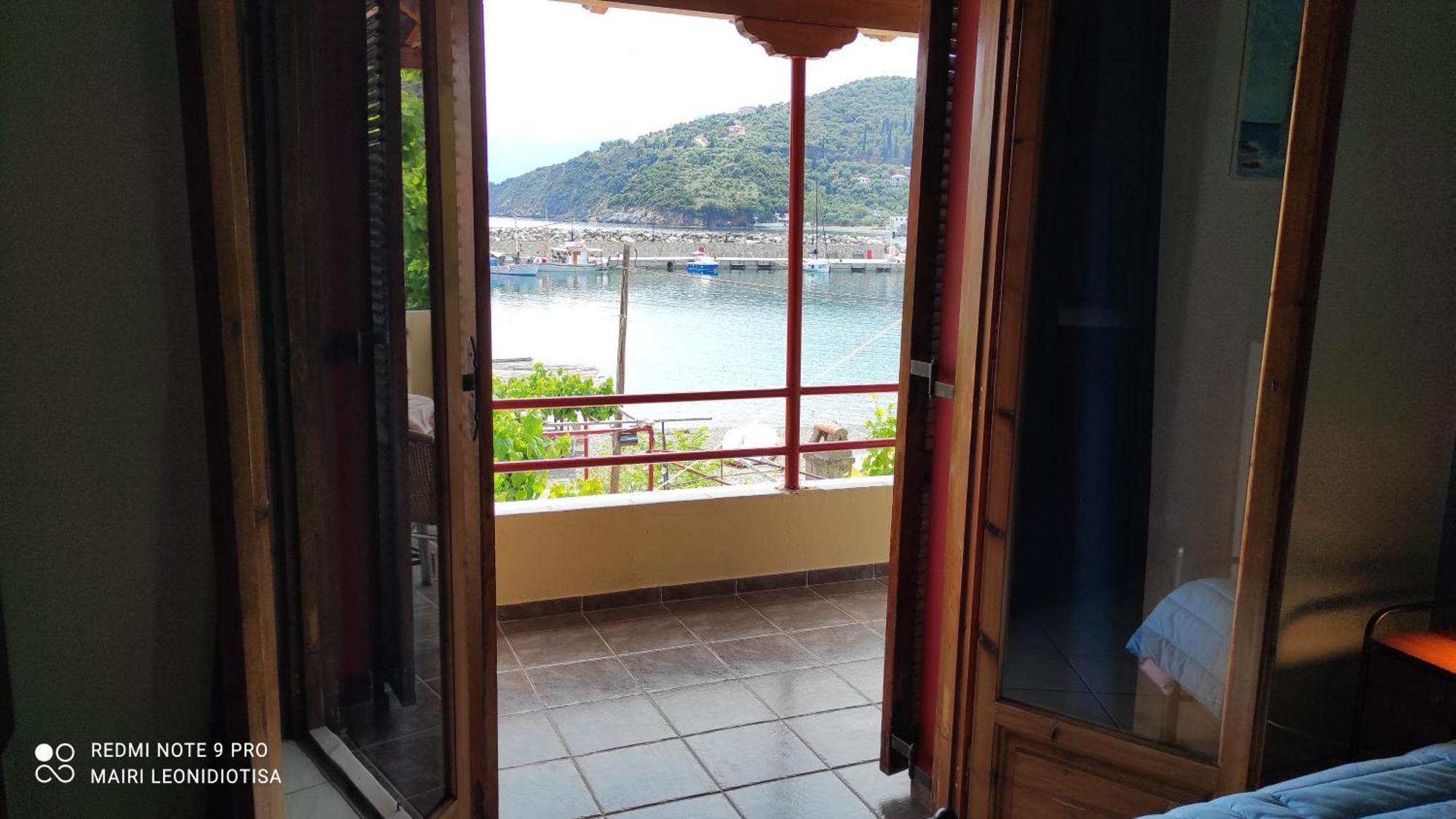 Porto Sabatiki Hotell Sampatiki Exteriör bild