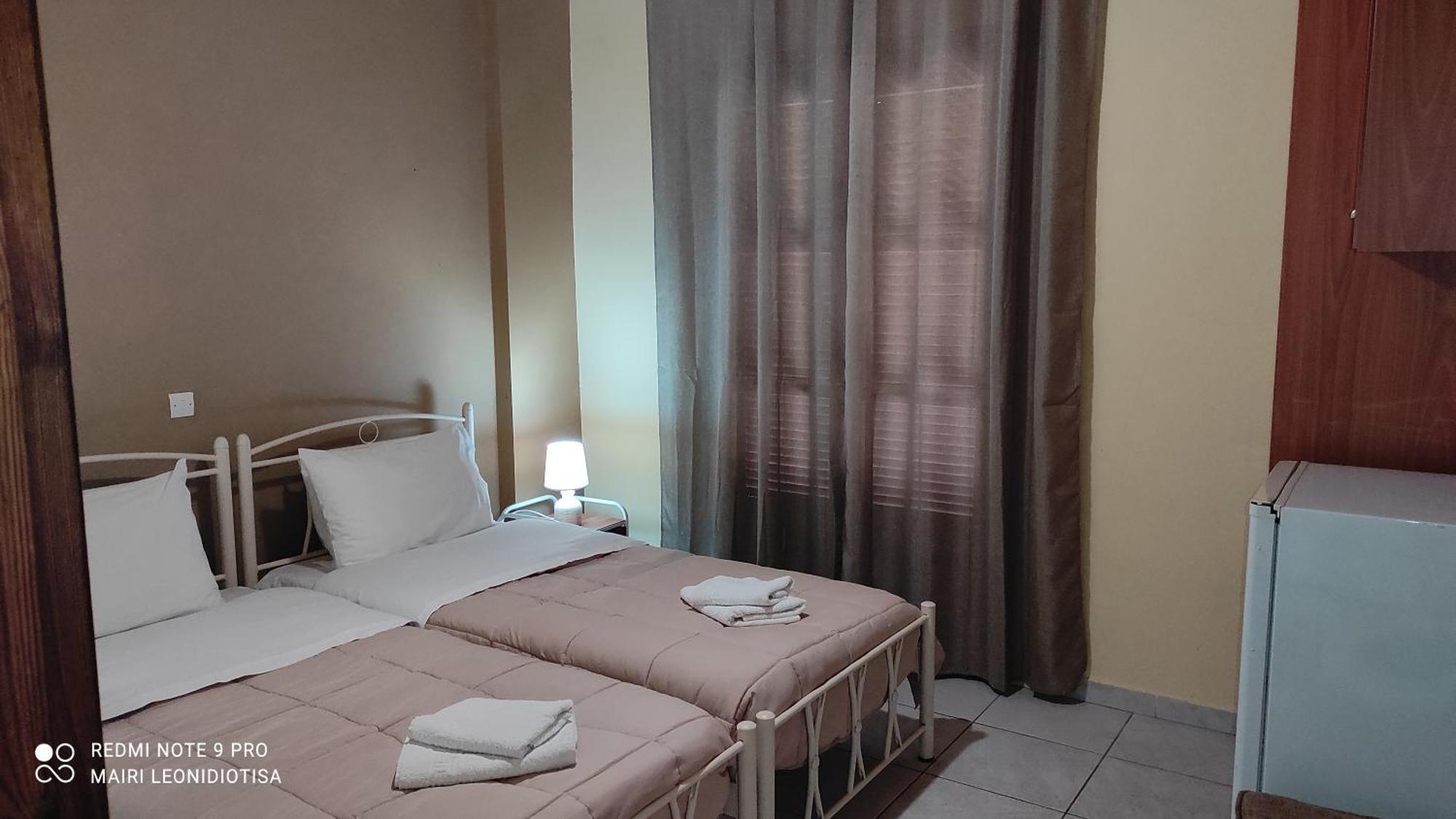 Porto Sabatiki Hotell Sampatiki Exteriör bild