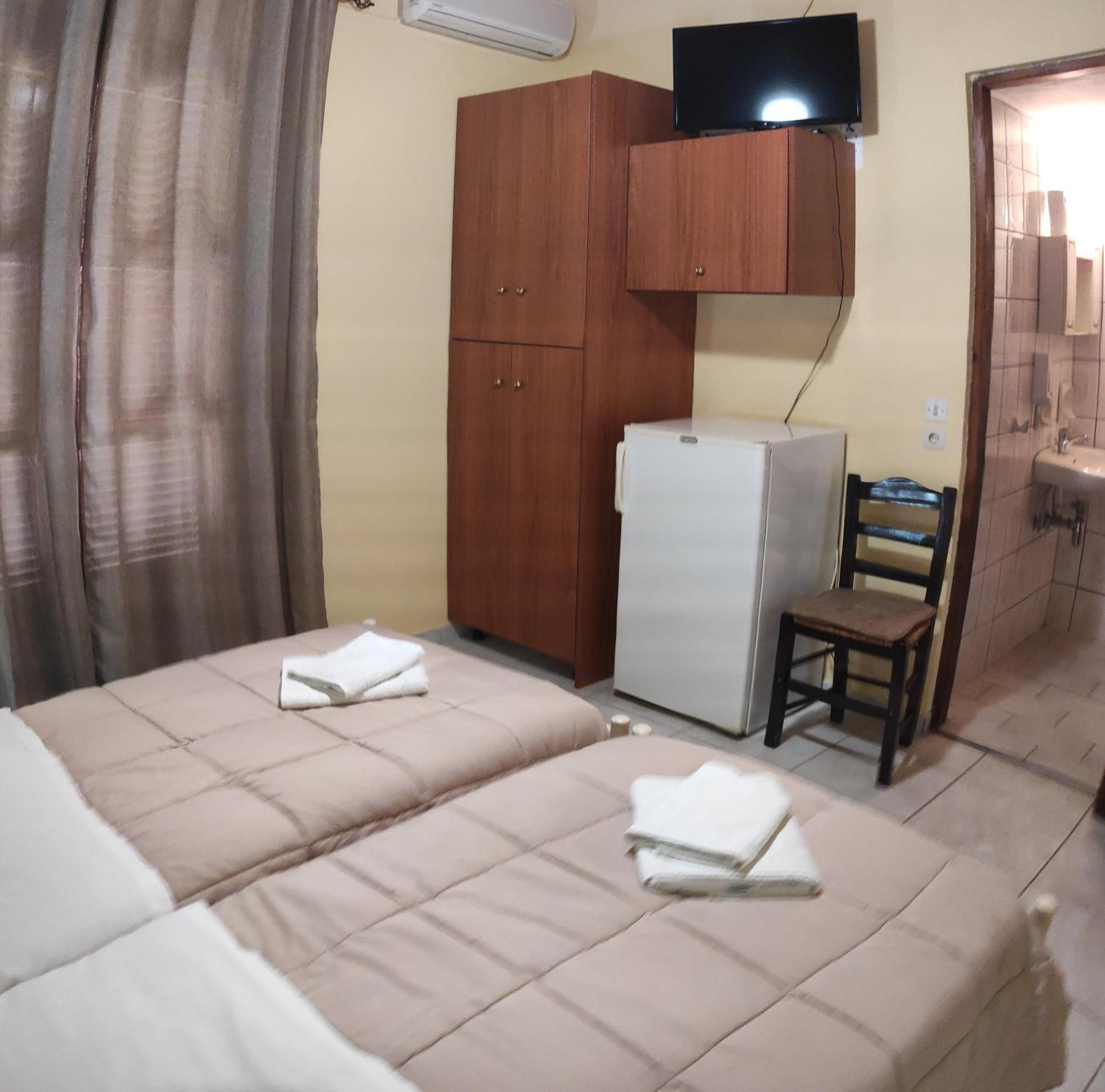 Porto Sabatiki Hotell Sampatiki Exteriör bild