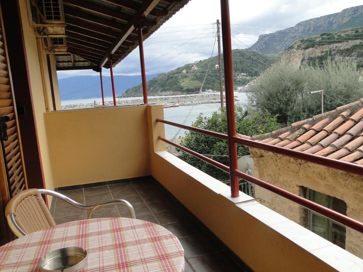 Porto Sabatiki Hotell Sampatiki Exteriör bild
