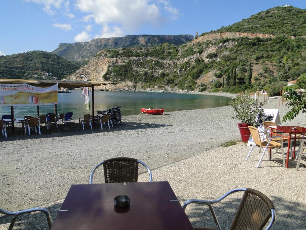 Porto Sabatiki Hotell Sampatiki Exteriör bild