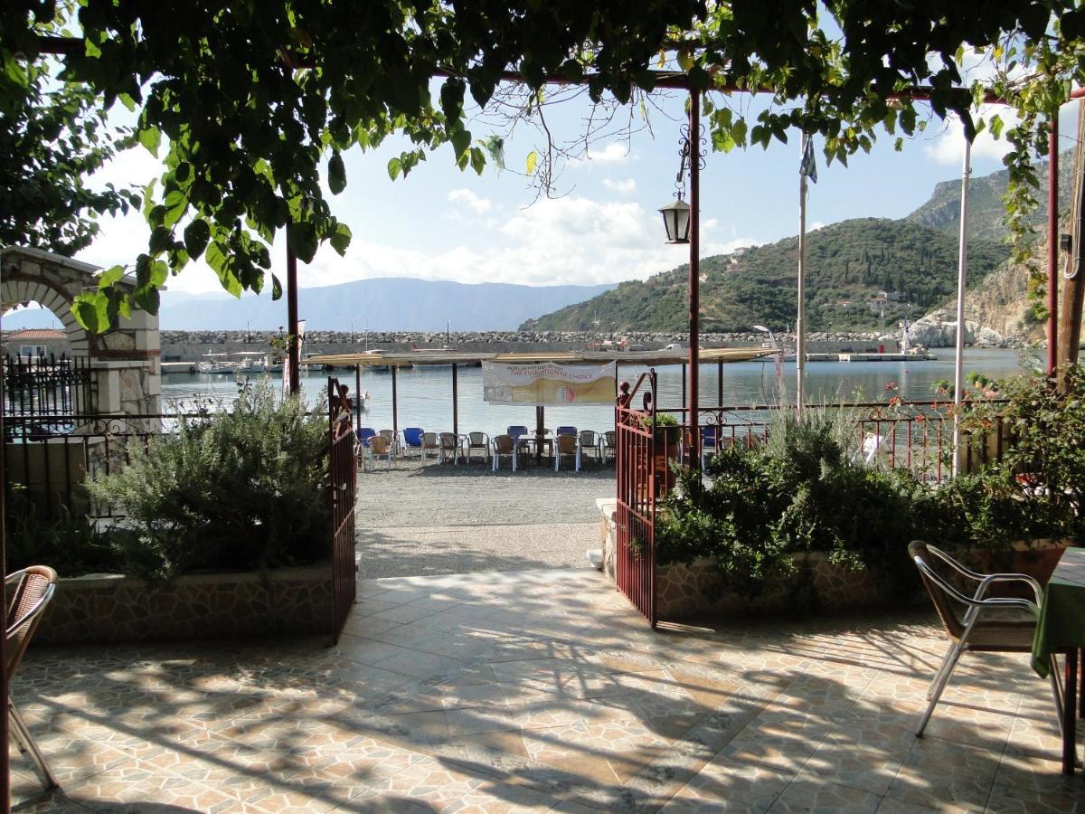 Porto Sabatiki Hotell Sampatiki Exteriör bild
