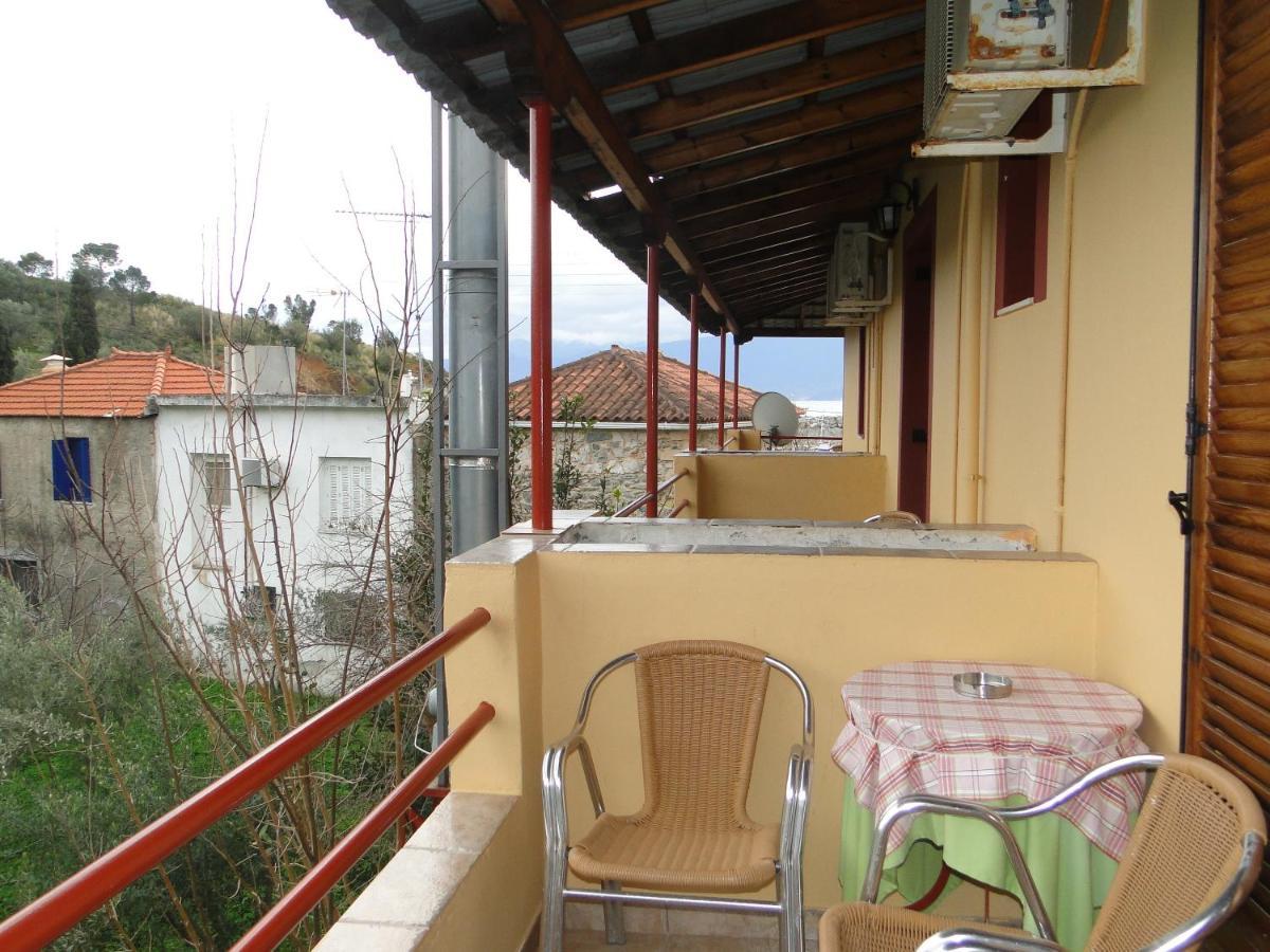 Porto Sabatiki Hotell Sampatiki Exteriör bild
